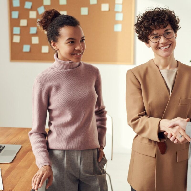 How to Turn Cold Leads into Buying Customers